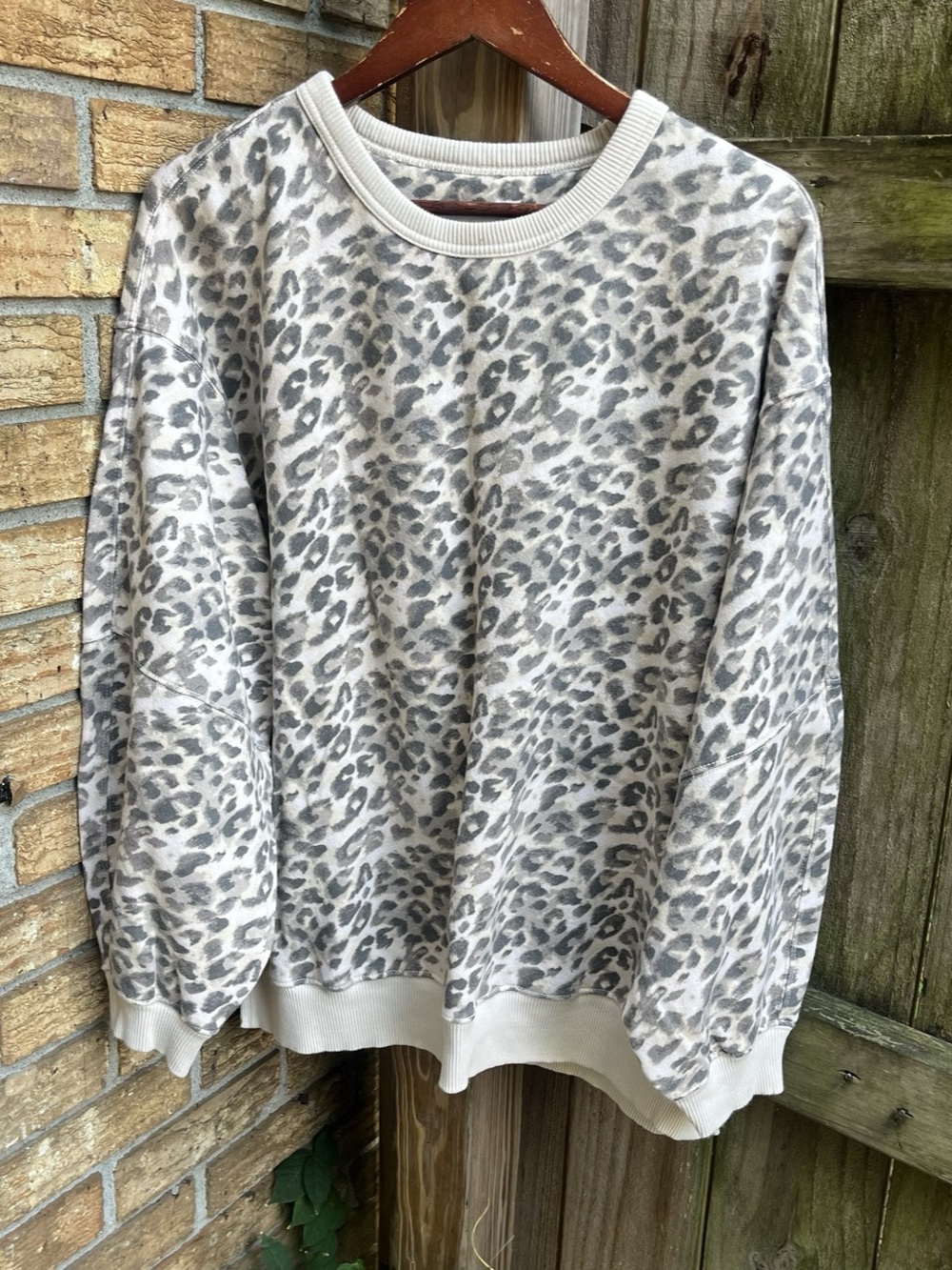 Aerie Leopard Print Oversized Crewneck Sweatshirt Gray & Beige